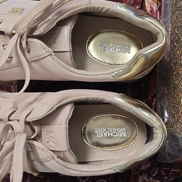 MICHAEL Michael Kors Raina Trainer Sneaker - Picture 10 of 10